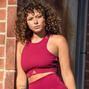 🌺2/$18 NWT Adidas x Zoe Saldana sports bra